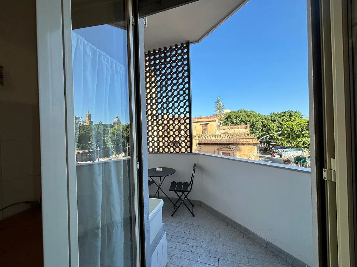 Ekry Apartment باليرمو
